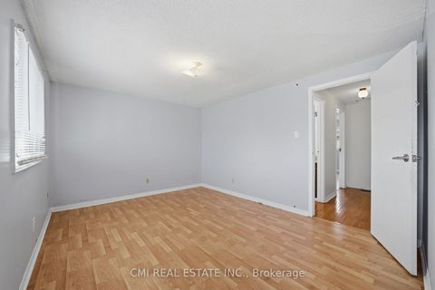 Photo 19 at 40 Glen Hollow Avenue, Clairville, Toronto