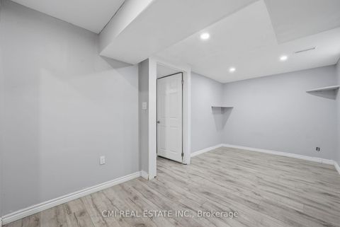 Photo 30 at 40 Glen Hollow Avenue, Clairville, Toronto