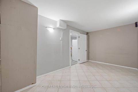 Photo 35 at 40 Glen Hollow Avenue, Clairville, Toronto