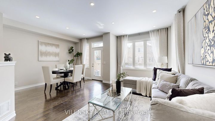 Photo 9 at 34 Elihof Drive, Patterson, Vaughan