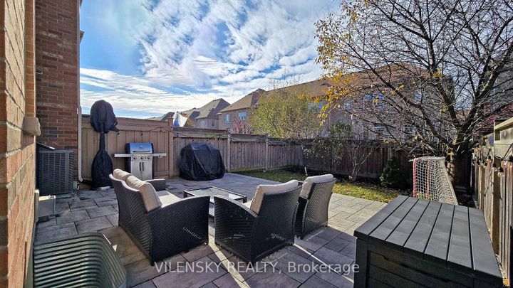 Photo 32 at 34 Elihof Drive, Patterson, Vaughan