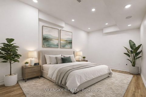 Photo 25 at 34 Elihof Drive, Patterson, Vaughan