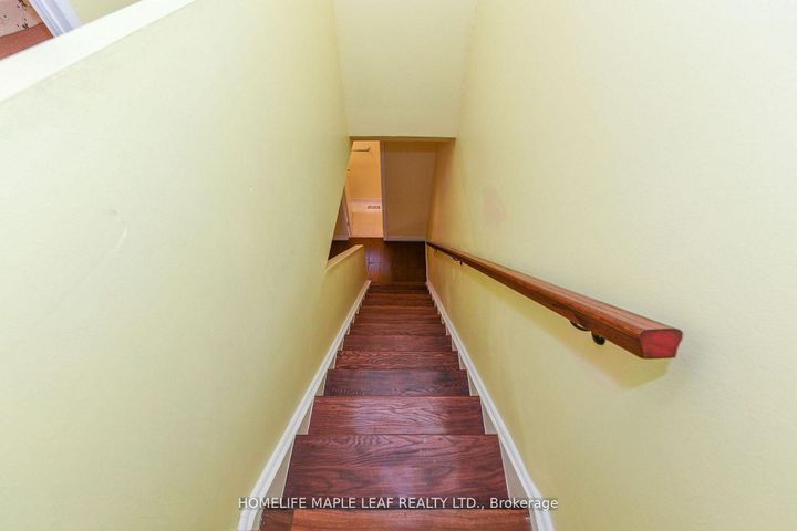 Photo 31 at 85 Enmount Drive, Southgate, Brampton