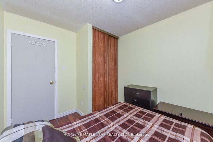 Photo 46 at 85 Enmount Drive, Southgate, Brampton