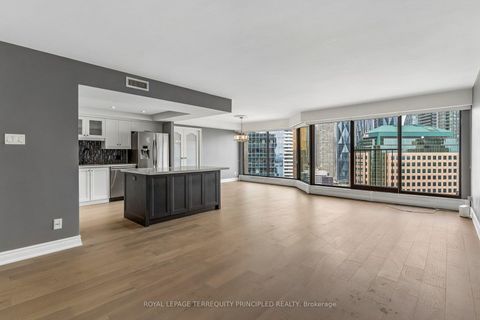 Photo 1 at 3413 - 55 Harbour Square, Waterfront Communities C1, Toronto