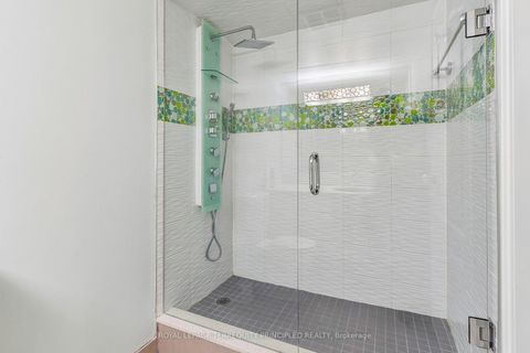 Photo 22 at 3413 - 55 Harbour Square, Waterfront Communities C1, Toronto