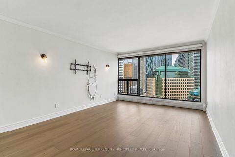 Photo 28 at 3413 - 55 Harbour Square, Waterfront Communities C1, Toronto