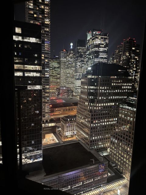 Photo 37 at 3413 - 55 Harbour Square, Waterfront Communities C1, Toronto