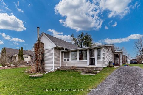 Photo 1 at 130 West Beach Road, Bowmanville, Clarington