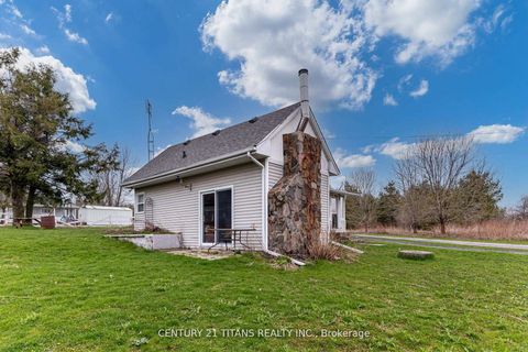 Photo 2 at 130 West Beach Road, Bowmanville, Clarington