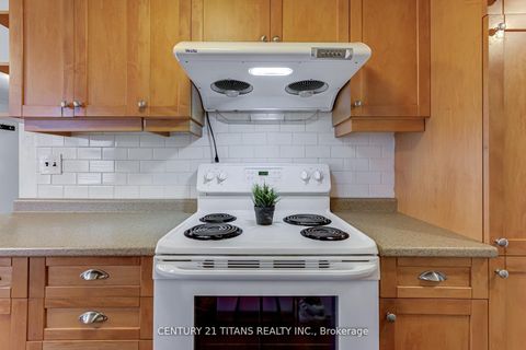 Photo 15 at 130 West Beach Road, Bowmanville, Clarington