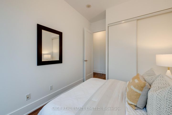 Photo 20 at 411 - 120 Homewood Avenue, North St. James Town, Toronto