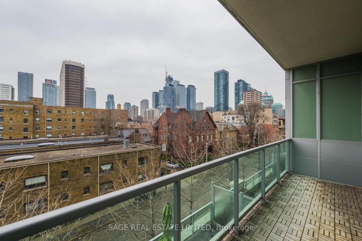 Photo 27 at 411 - 120 Homewood Avenue, North St. James Town, Toronto