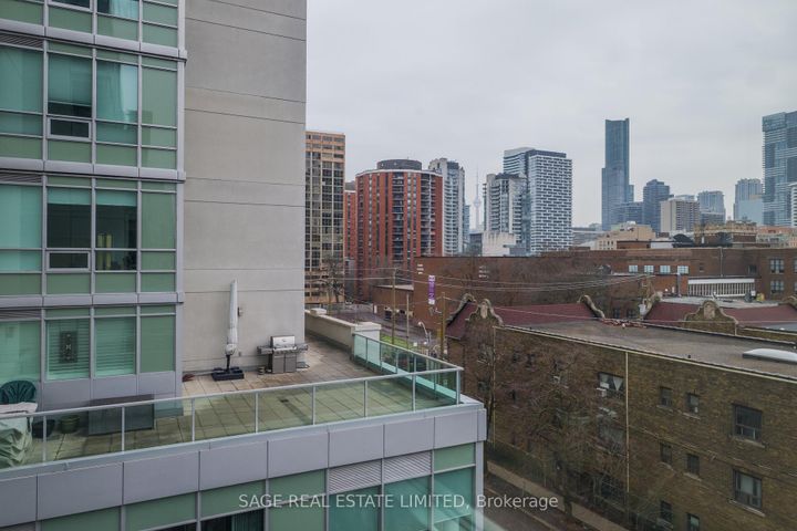 Photo 33 at 411 - 120 Homewood Avenue, North St. James Town, Toronto