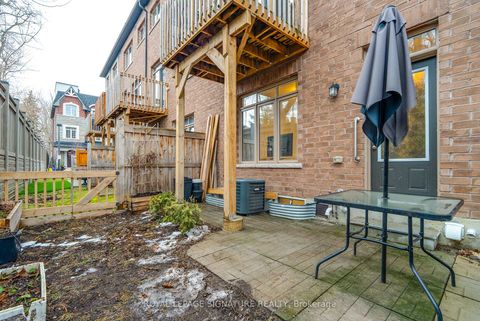 Photo 35 at 14 Queen Mary Court, East Woodbridge, Vaughan