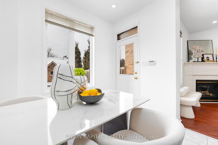 Photo 23 at 29 Queen's Plate Drive, Angus Glen, Markham