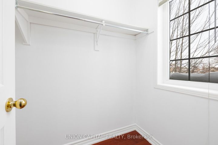 Photo 30 at 29 Queen's Plate Drive, Angus Glen, Markham