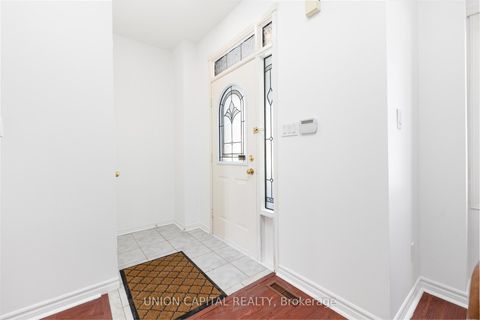 Photo 10 at 29 Queen's Plate Drive, Angus Glen, Markham