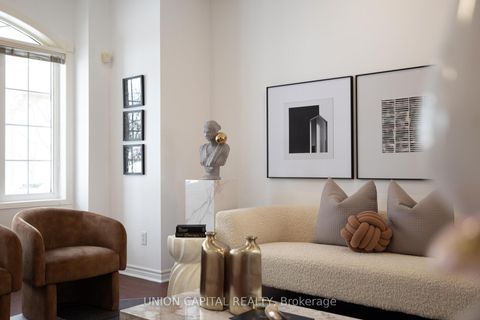 Photo 18 at 29 Queen's Plate Drive, Angus Glen, Markham