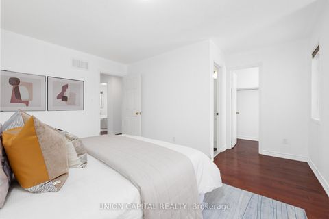 Photo 28 at 29 Queen's Plate Drive, Angus Glen, Markham