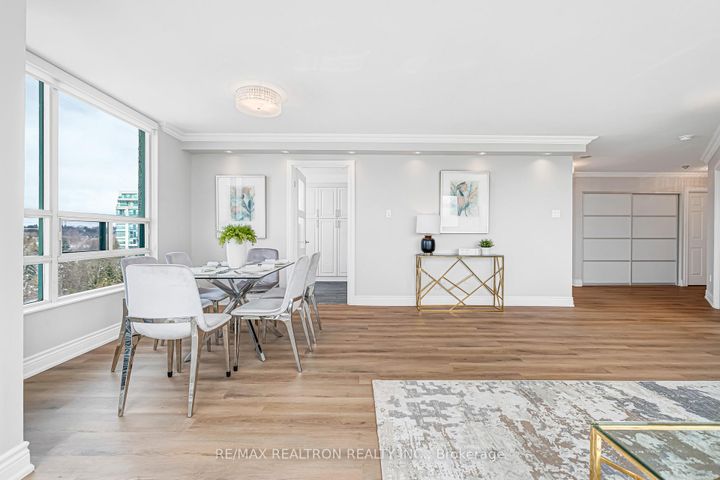 Photo 13 at 822 - 7805 Bayview Avenue, Willowbrook, Markham