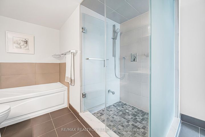 Photo 35 at 822 - 7805 Bayview Avenue, Willowbrook, Markham