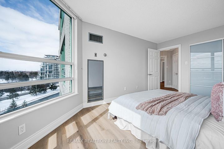 Photo 39 at 822 - 7805 Bayview Avenue, Willowbrook, Markham