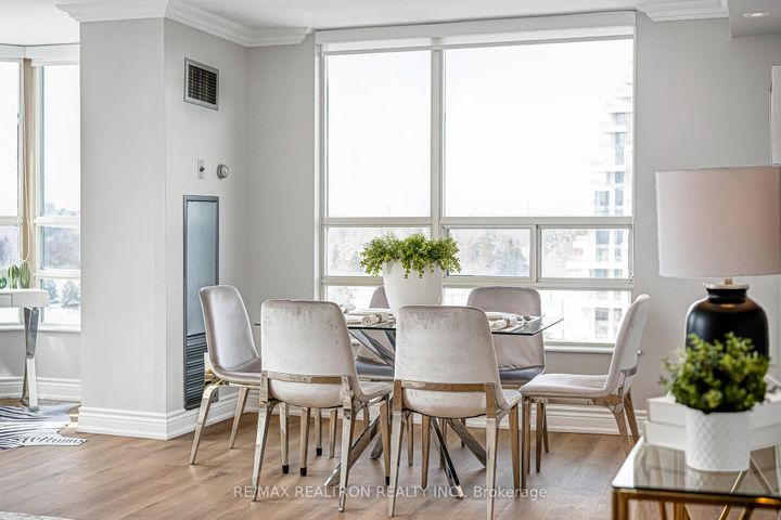 Photo 41 at 822 - 7805 Bayview Avenue, Willowbrook, Markham