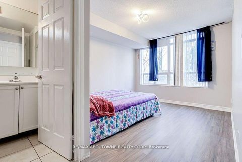 Photo 20 at 401 - 310 Burnhamthorpe Road W, City Centre, Mississauga