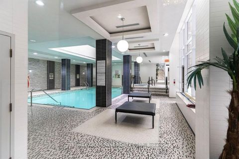 Photo 24 at 401 - 310 Burnhamthorpe Road W, City Centre, Mississauga