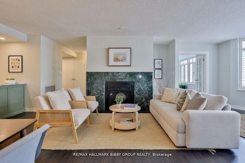 Photo 2 at 506 - 135 George Street S, Waterfront Communities C8, Toronto