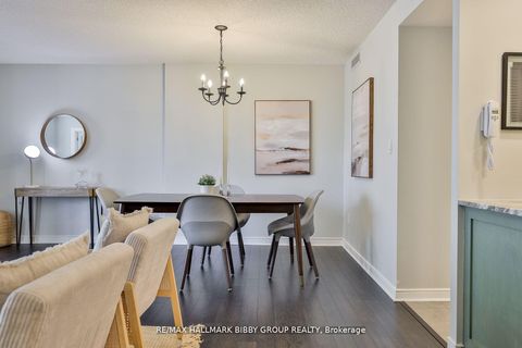 Photo 8 at 506 - 135 George Street S, Waterfront Communities C8, Toronto