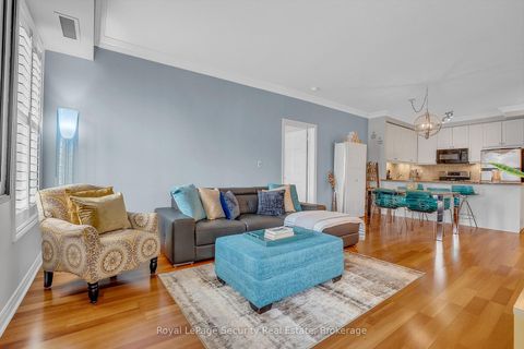 Photo 17 at 209 - 4620 Highway 7, East Woodbridge, Vaughan