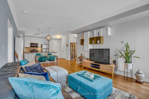 Photo 18 at 209 - 4620 Highway 7, East Woodbridge, Vaughan