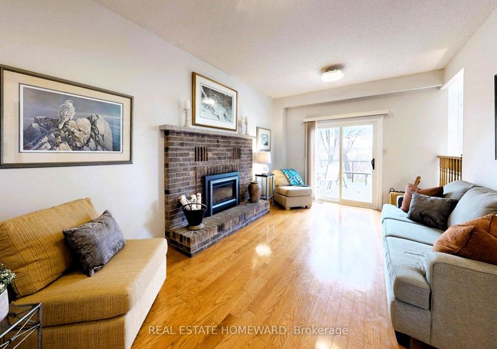 Photo 8 at 3058 Viewmount Road, WO West, Oakville