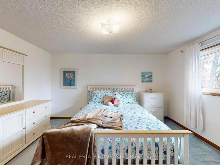 Photo 21 at 3058 Viewmount Road, WO West, Oakville