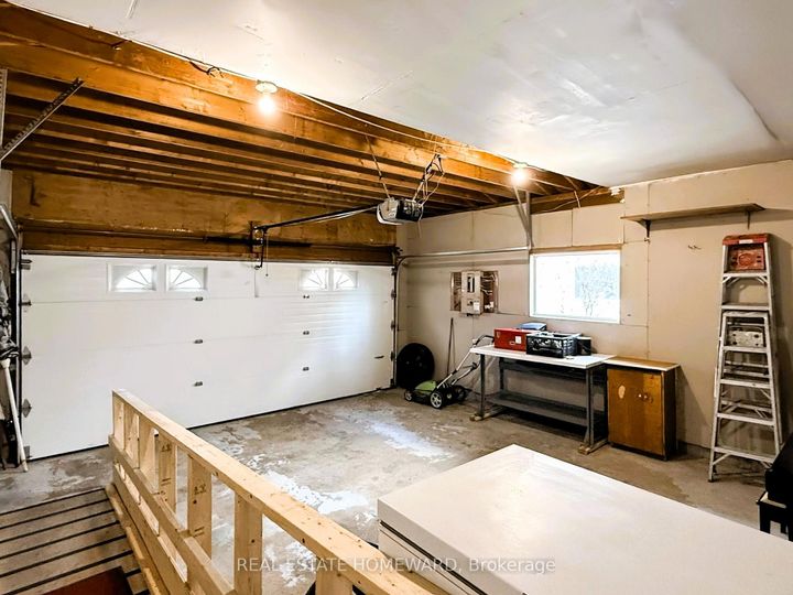 Photo 32 at 3058 Viewmount Road, WO West, Oakville