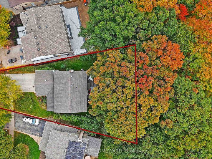 Photo 41 at 3058 Viewmount Road, WO West, Oakville