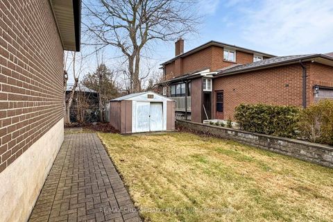 Photo 20 at 188 Maple Avenue, Harding, Richmond Hill