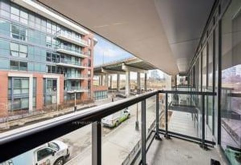 Photo 20 at Th10 - 20 Bruyeres Mews, Waterfront Communities C1, Toronto