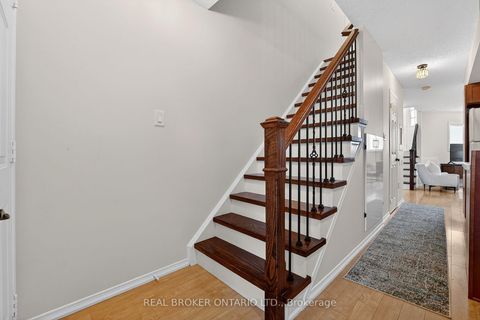 Photo 17 at 149 - 10 Merchant Lane, Dufferin Grove, Toronto