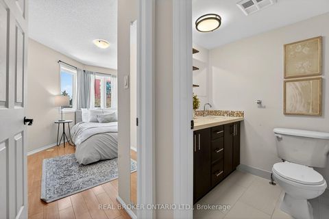 Photo 24 at 149 - 10 Merchant Lane, Dufferin Grove, Toronto
