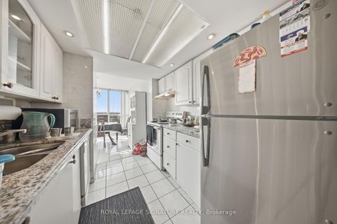 Photo 8 at 1906 - 3 Rowntree Road, Jamestown, Toronto