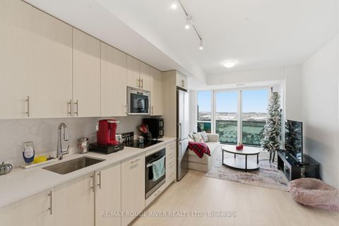 Photo 6 at 2321 - 2545 SIMCOE Street N, Windfields, Oshawa