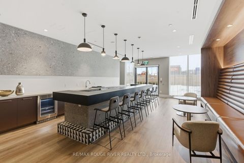 Photo 14 at 2321 - 2545 SIMCOE Street N, Windfields, Oshawa