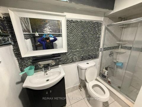 Photo 25 at 4 Shepmore Terrace, Malvern, Toronto