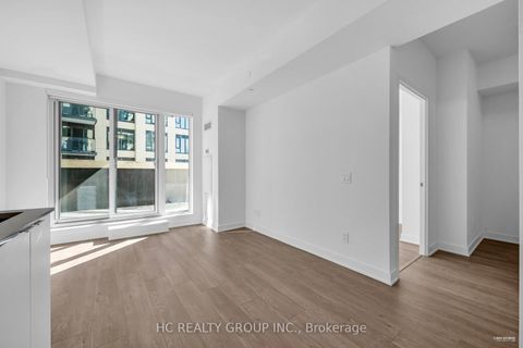 Photo 19 at 823 - 543 Richmond Street W, Waterfront Communities C1, Toronto