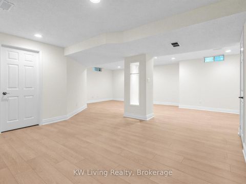 Photo 19 at 153 Shepton Way, Steeles, Toronto