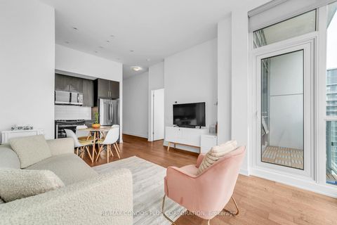 Photo 7 at PH08 - 2212 Lake Shore Boulevard West Boulevard W, Mimico, Toronto