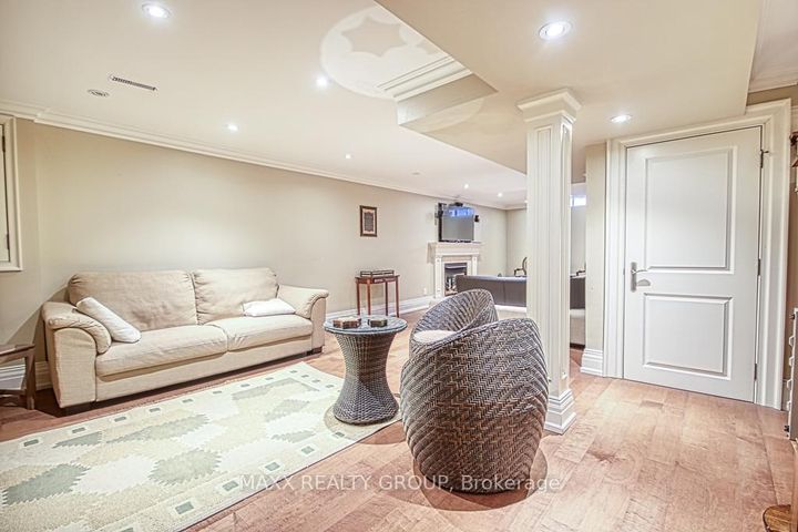 Photo 42 at 3650 Baird Court, Erin Mills, Mississauga